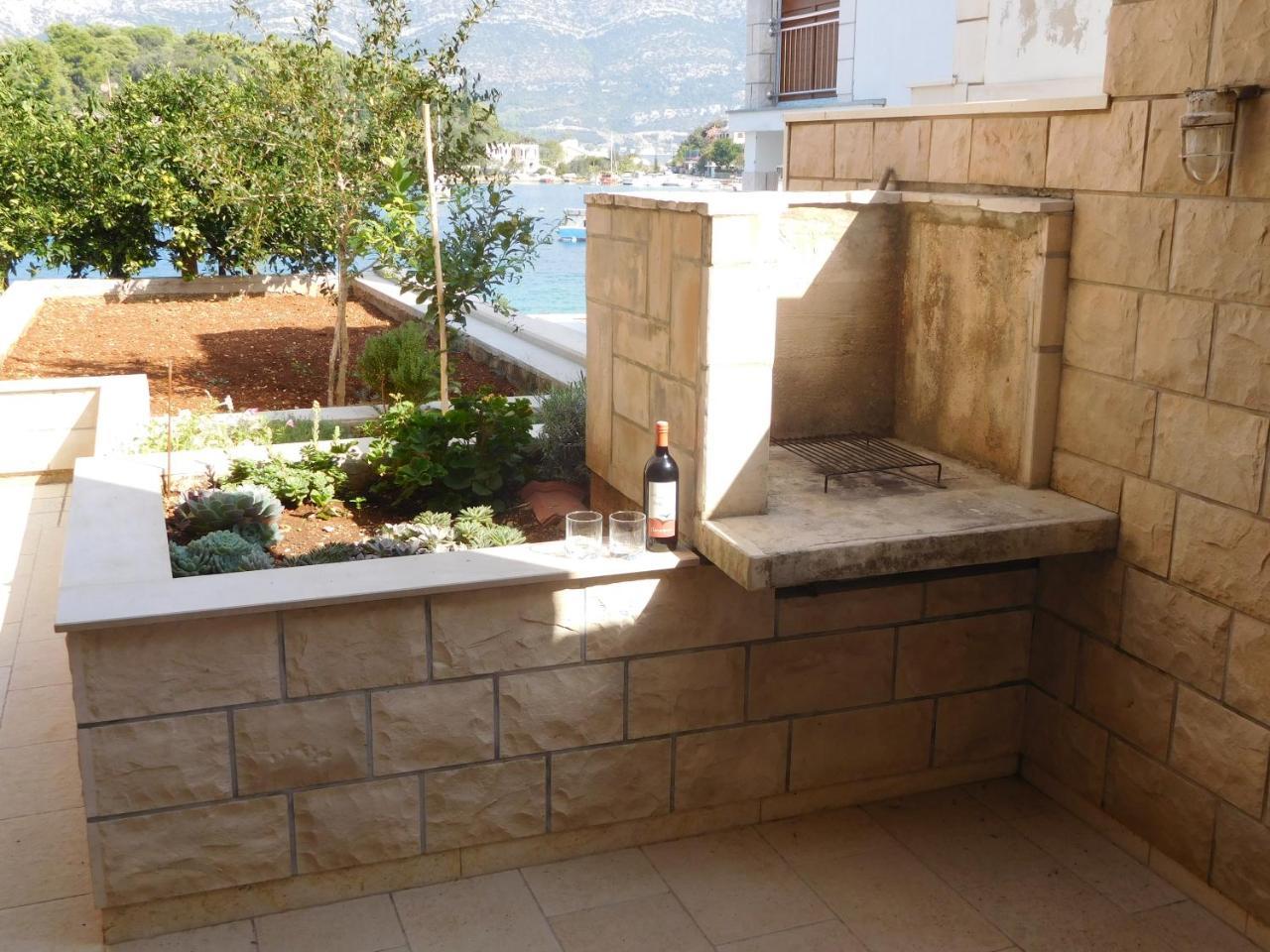 Apartment Vjera Korcula Town Bagian luar foto